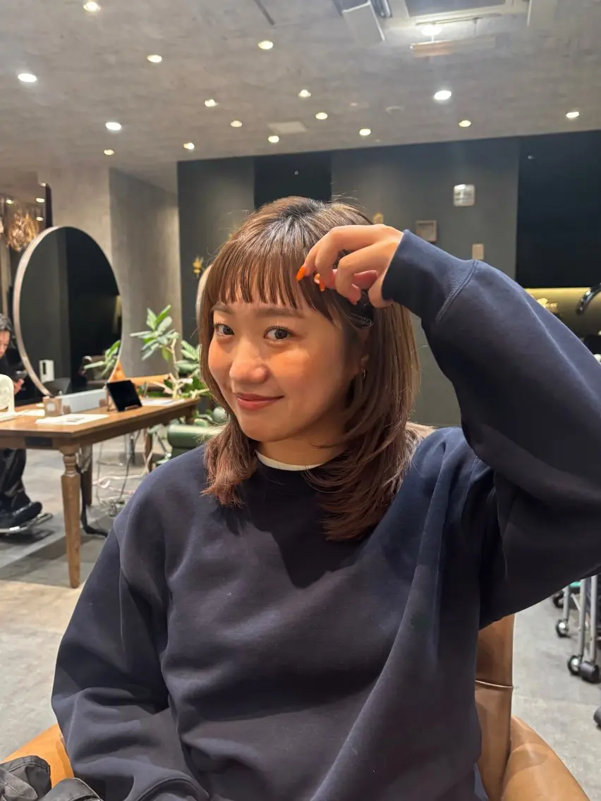 ミディアム 井関 ななみのヘアスタイル
