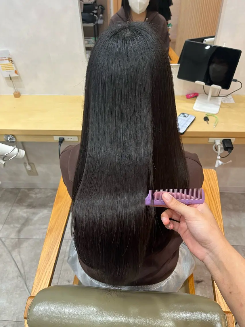 ロング 髪質改善 レイヤーカット トリートメント 酸性ストレート 縮毛矯正 トリートメント 髪質改善/レイヤー/ ボブ/磯野史歩のヘアスタイル