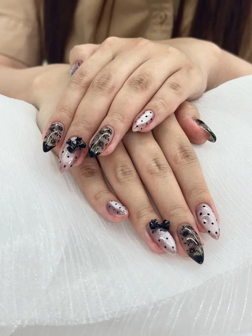 ネイル ハンドネイル Suna 🐚のネイルデザイン
