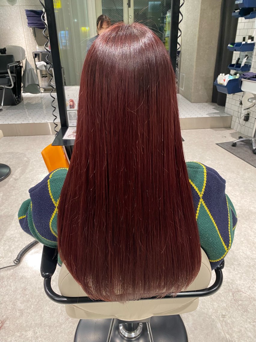 ロング SALOWIN◽ Ichika のヘアスタイル