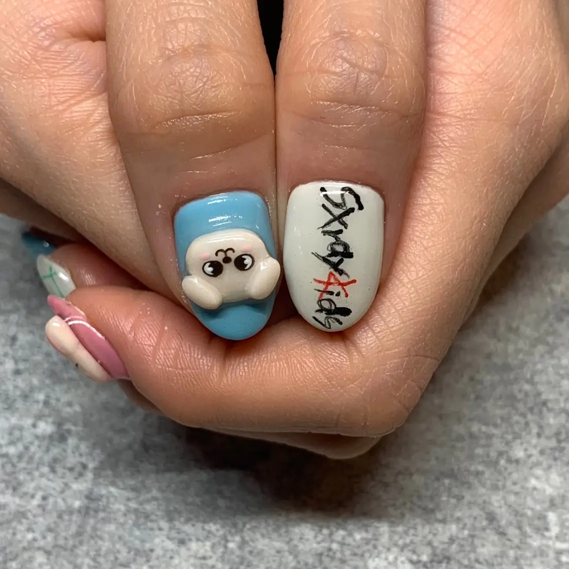 ネイル アートネイル Kamtec. ✎＿ kazusaのネイルデザイン