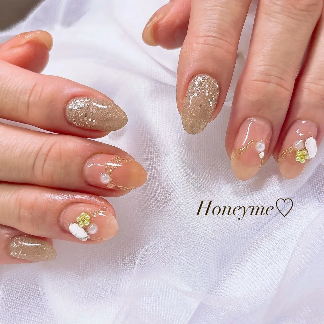 ネイル ハンドネイル Honey me ❁⃘*.゚のネイルデザイン