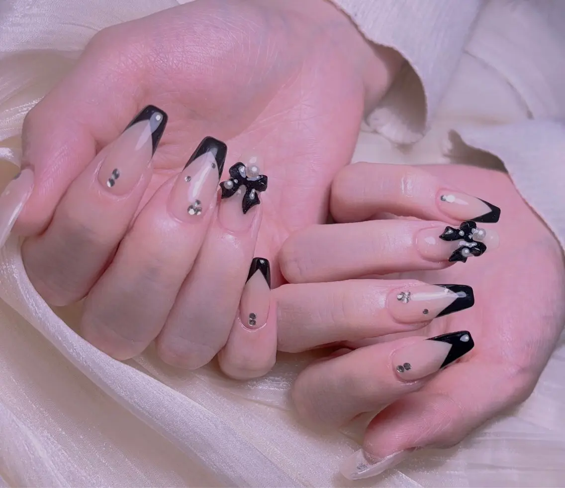 ネイル ハンドネイル M🌷nail 長さだし専門店のネイルデザイン