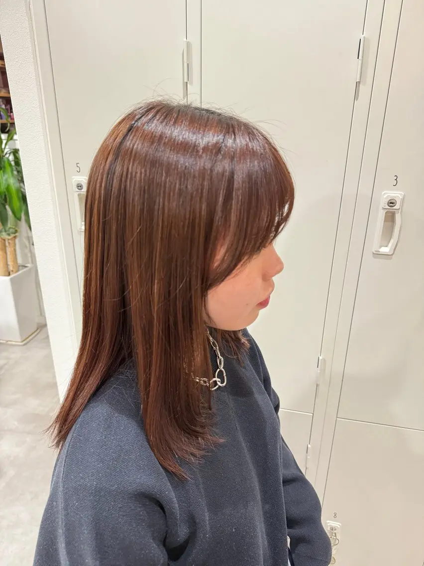 ミディアム 顔周りカット オリーブ🫒レイヤー /平尾/りの‎🤍のヘアスタイル
