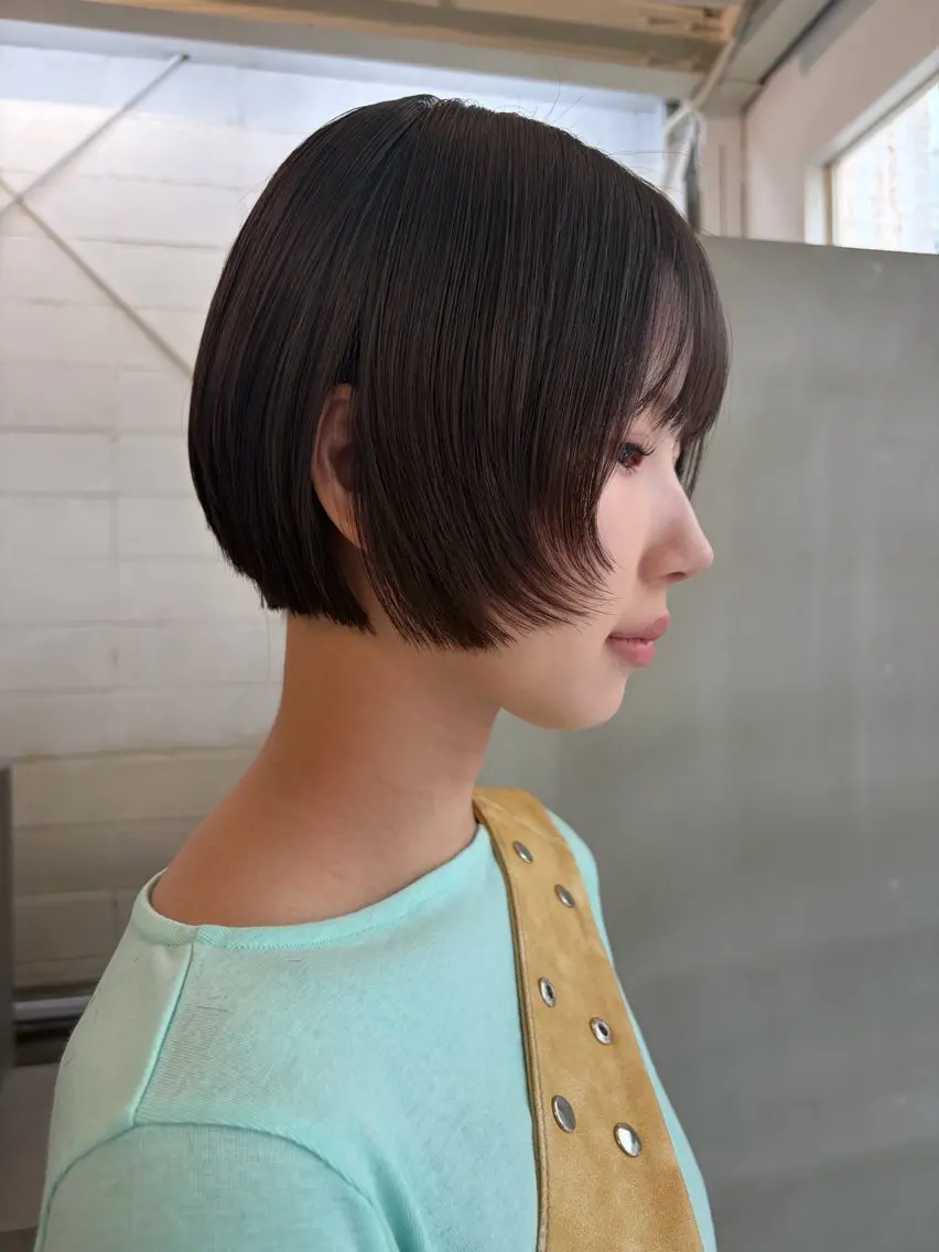 ショート ボブ カット 田中 瑠愛のヘアスタイル