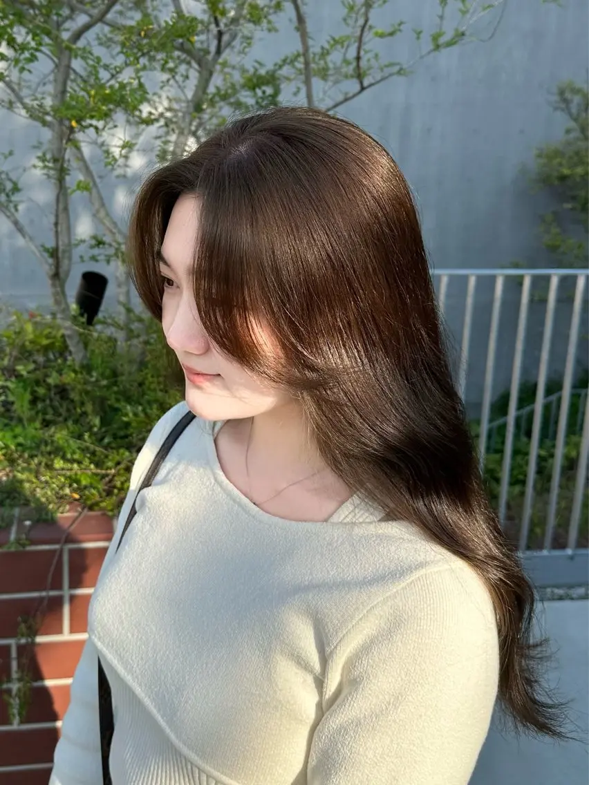 ロング カラー 顔周りカット レイヤーカット カット ヘアカラー レイヤー/艶カラー/ 前橋/渋川竜希のヘアスタイル