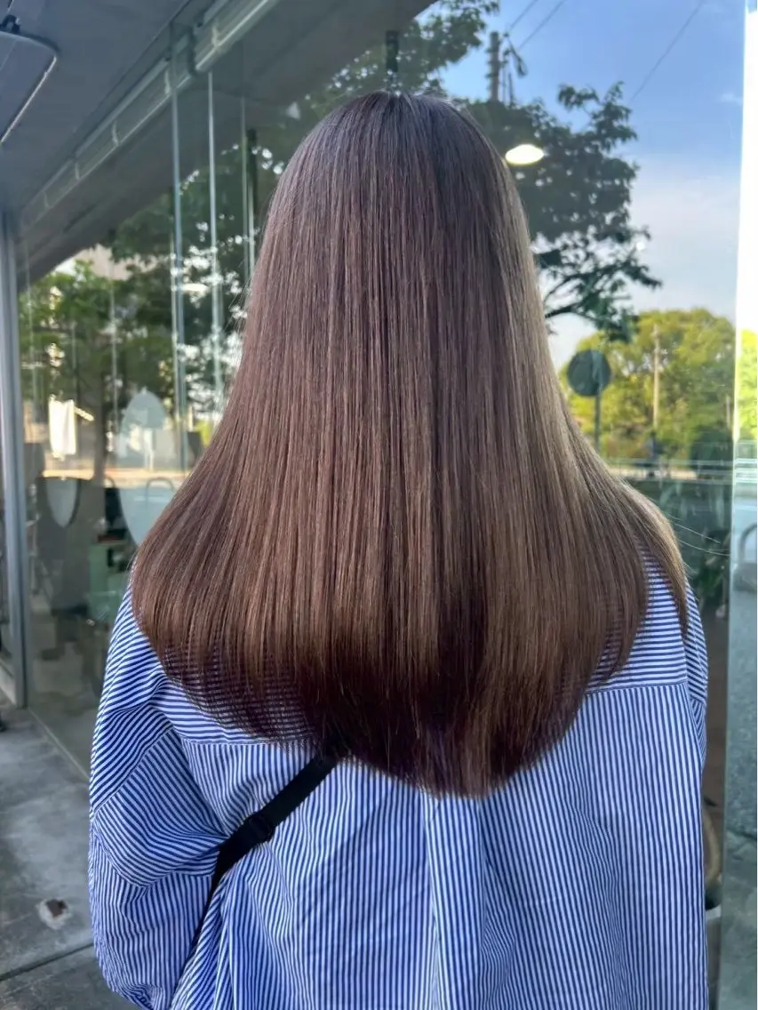 ロング ヘアカラー トリートメント ヘッドスパ qpulaあいみ 透明感カラーのヘアスタイル