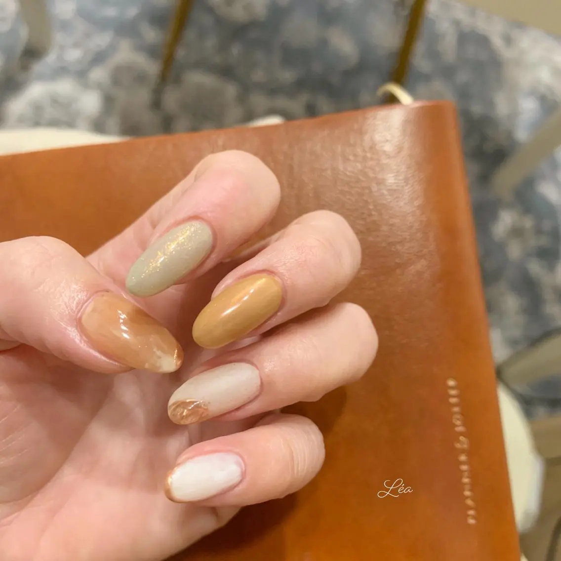 ネイル ジェルネイル 持ち込み パラジェル ソフトジェル Léa nailのネイルデザイン