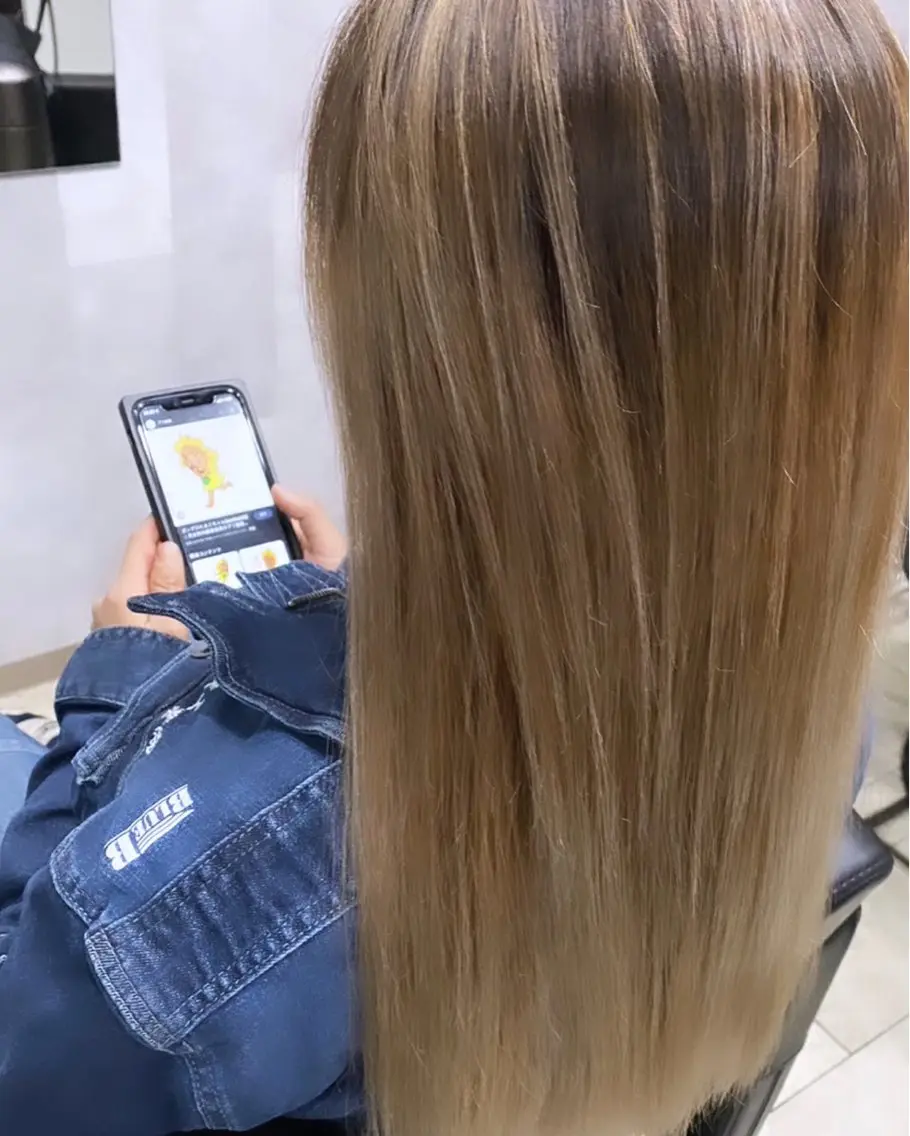 ロング ヘアカラー 稲村 toshiのヘアスタイル