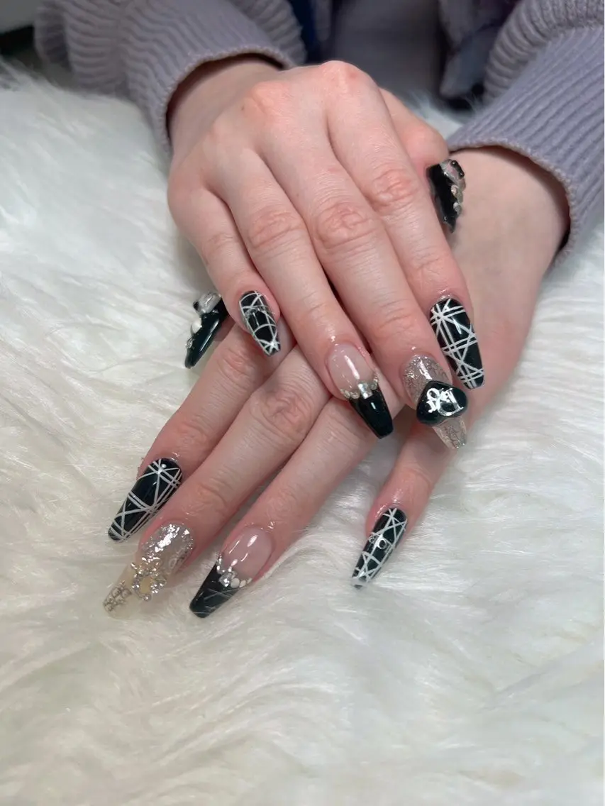 ネイル 持ち込み C ✨Mのネイルデザイン