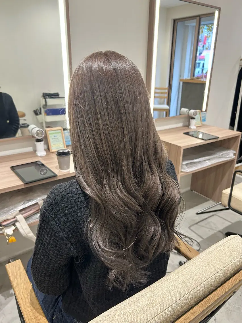 ロング カラー カット ヘアカラー トリートメント 🎀透明感カラー🎀 mikaのヘアスタイル