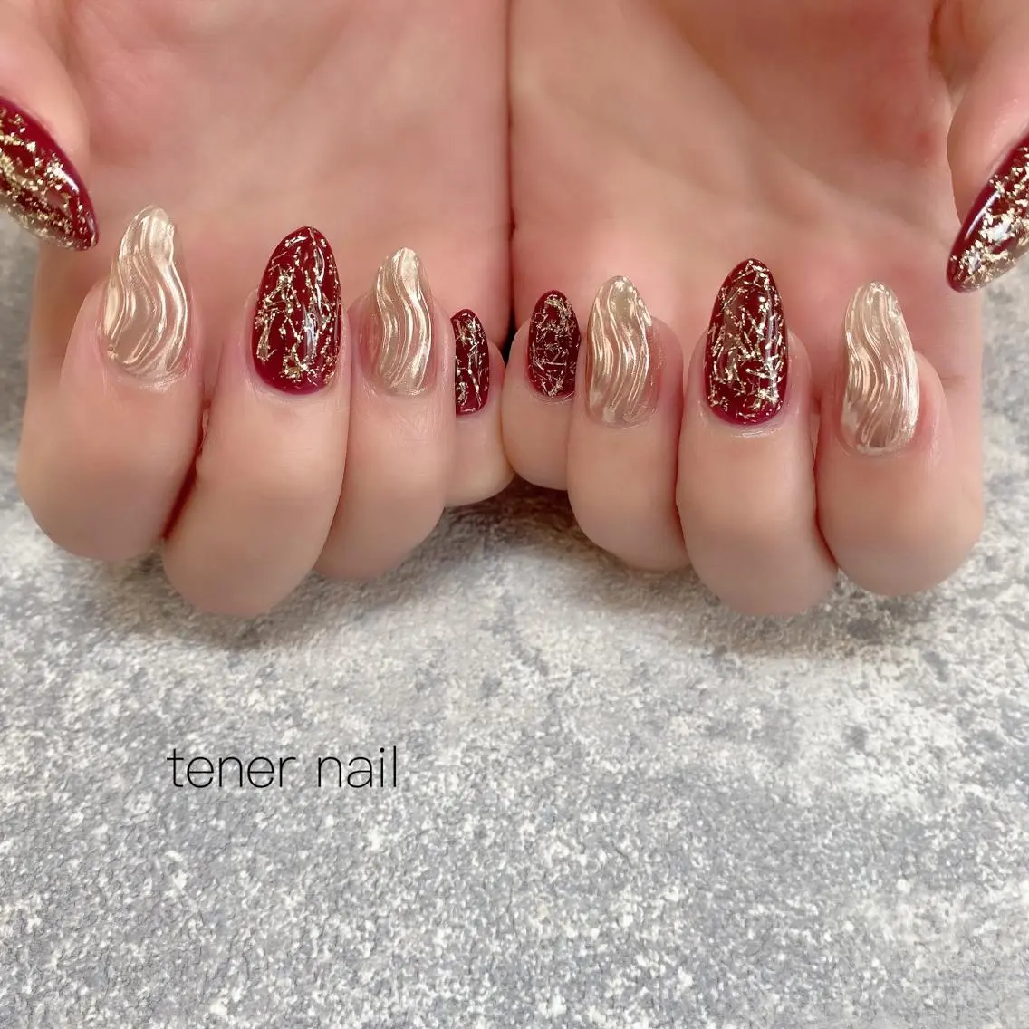 ネイル ボルドー ゴールド ゴージャス テネルネイル tener nailのネイルデザイン