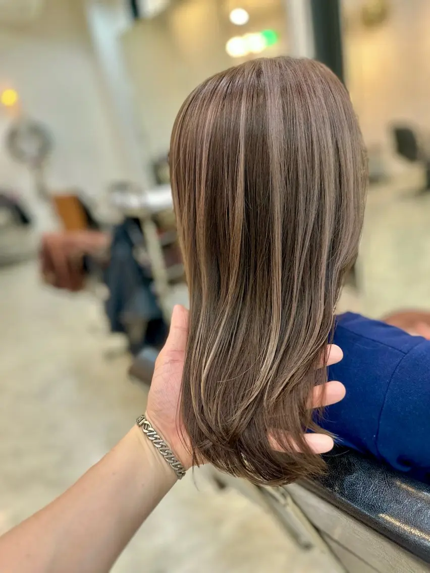 ミディアム カラー グレージュ カット ヘアカラー トリートメント ☆毎月先着15名まで ☆シバタユートのヘアスタイル