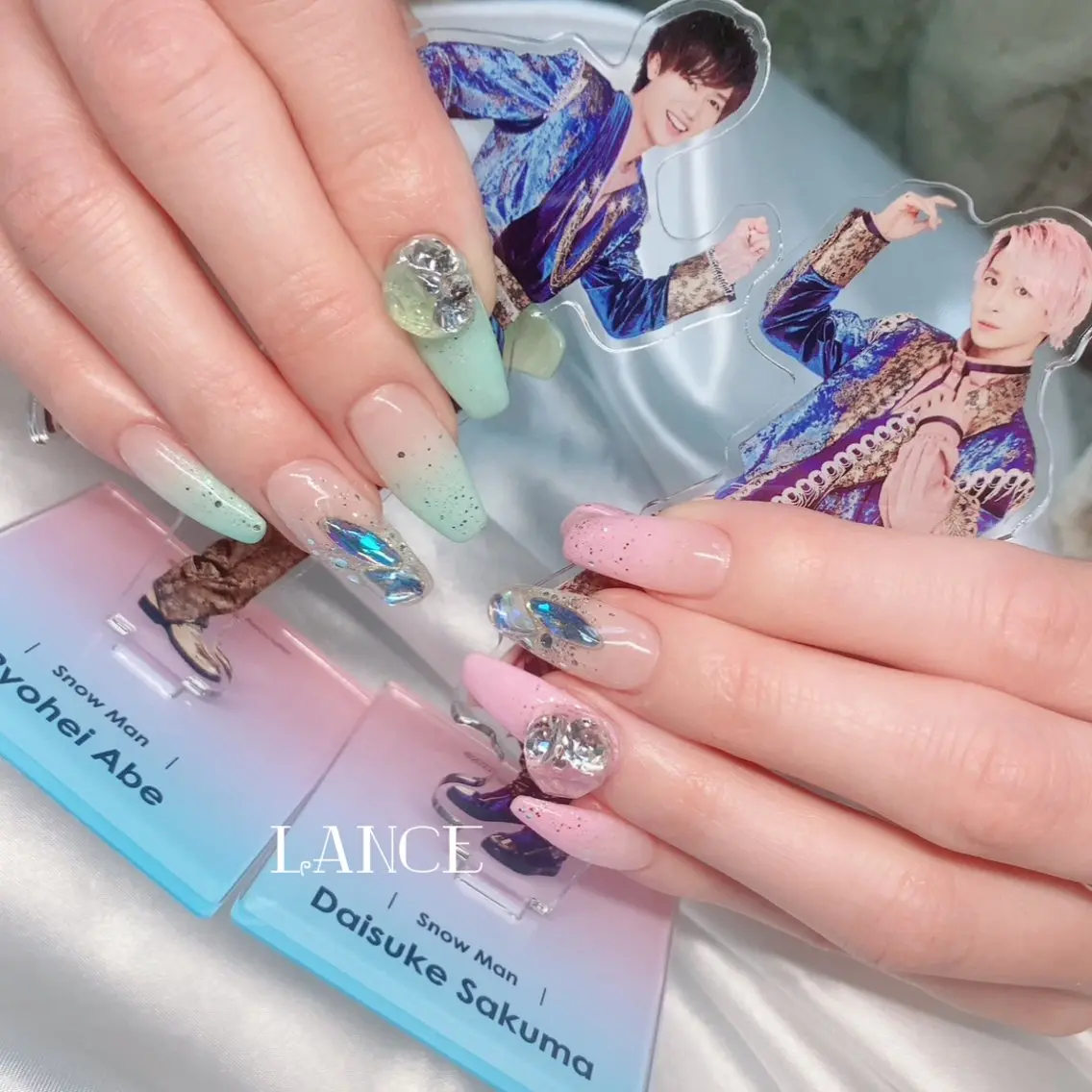 ネイル オーロラネイル フレンチネイル グラデーション キラキラネイル 韓国ネイル Lance nailのネイルデザイン