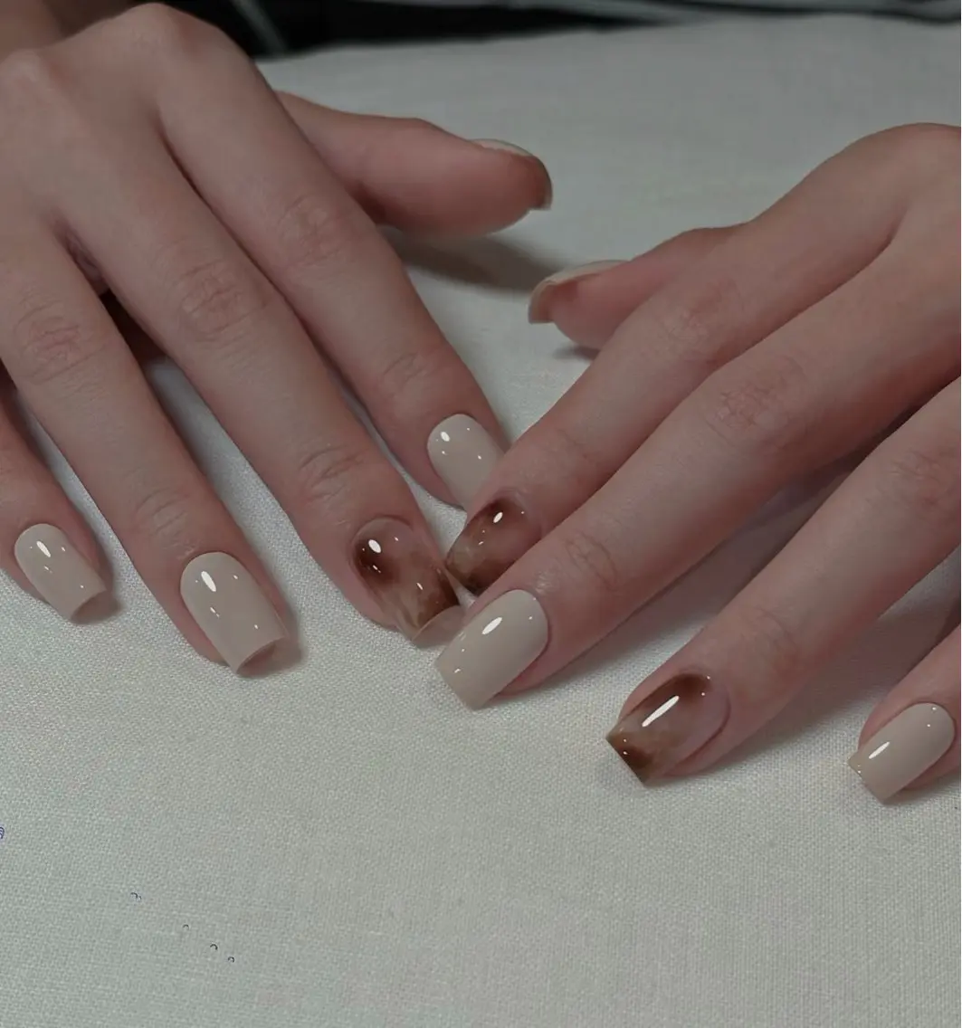ネイル Hello Nailのネイルデザイン