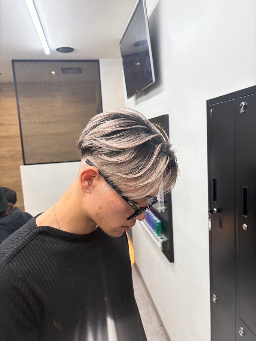 ショート カラー メンズ カット ヘアカラー ヘアセット 【men's Lapis横浜】海人のヘアスタイル