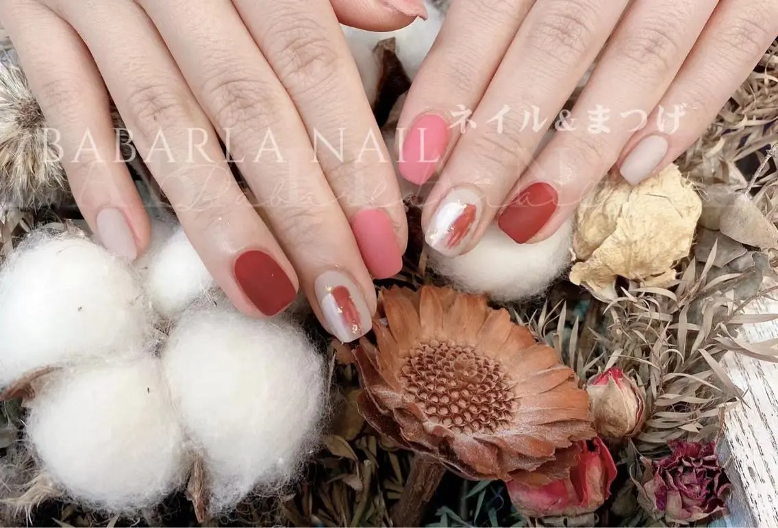 ネイル ニュアンスネイル Babarla Nailのネイルデザイン