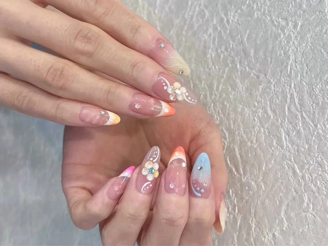 ネイル アートネイル フラワーネイル フットネイル フレンチネイル ジェルネイル babarla Nailのネイルデザイン