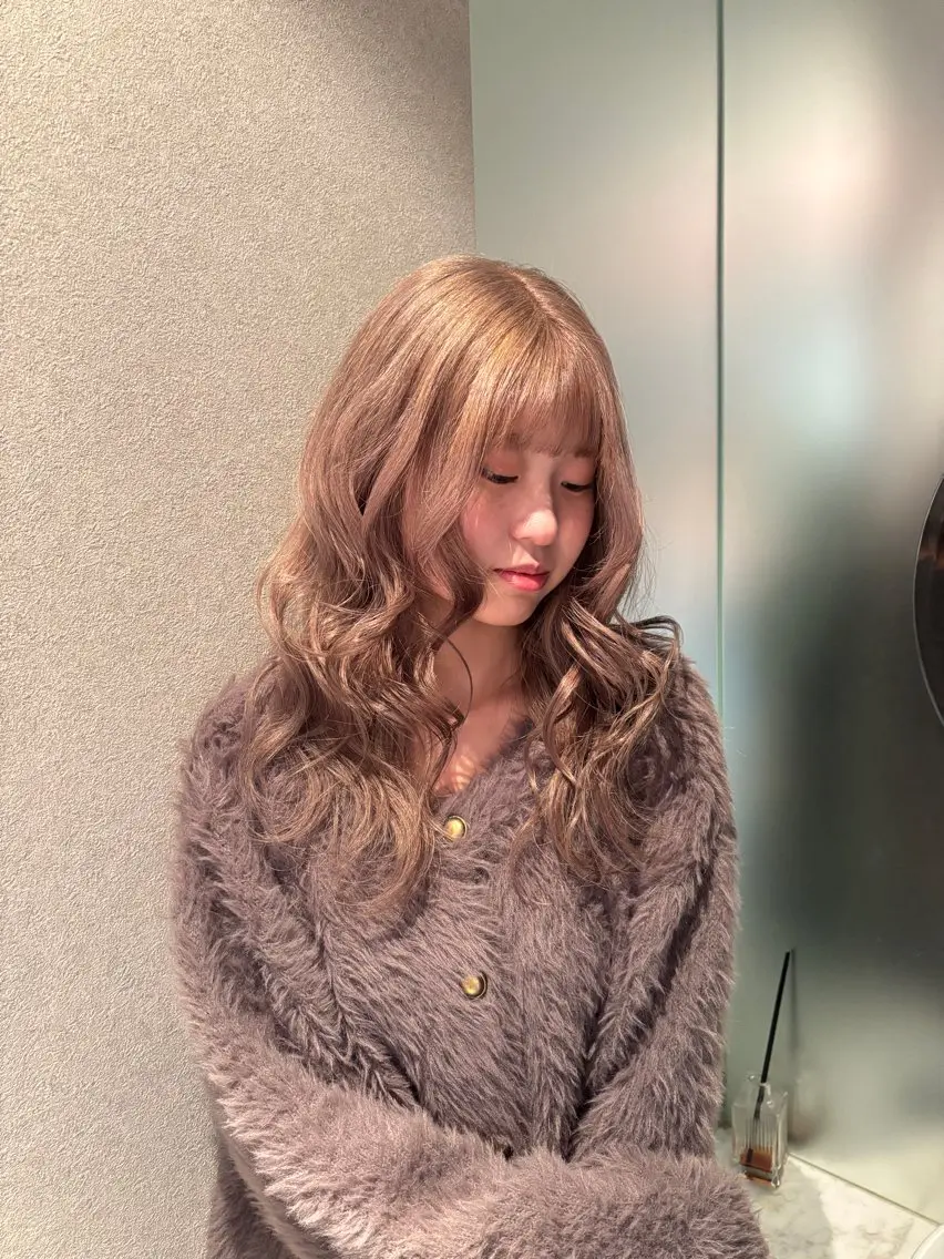 ロング カラー ヘアアレンジ カット ヘアカラー トリートメント レイヤーカット/ ハイトーン/ みうのヘアスタイル