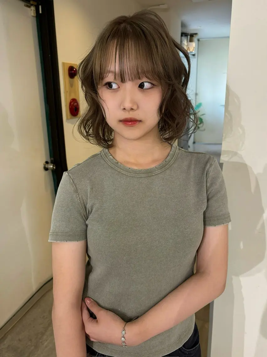 カラー 透明感カラー グレージュ オリーブグレージュ オリーブグレー ボブ 暖色カラー /rinkaのヘアスタイル