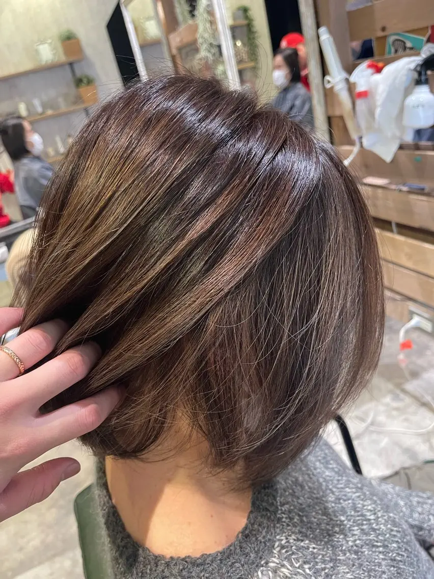 ミディアム カラー ハイライトカラー ハイライト トリートメント 川崎 龍馬のヘアスタイル