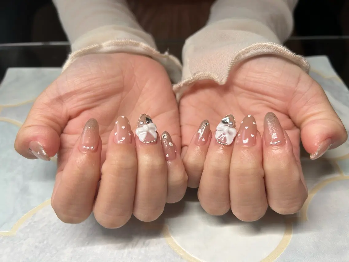 ネイル ハンドネイル Lisa’s Salonのネイルデザイン