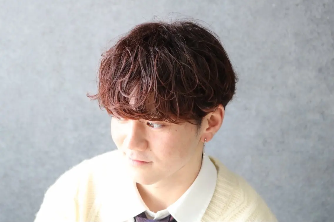 カラー メンズ マッシュ ヘアカラー 岩本 達のヘアスタイル
