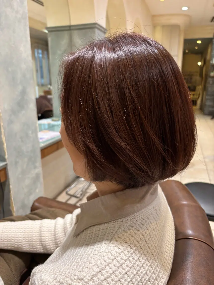 ショート カラー ショートボブ ブラウンカラー ピンクカラー ピンクブラウン ボブ 金井 海月のヘアスタイル