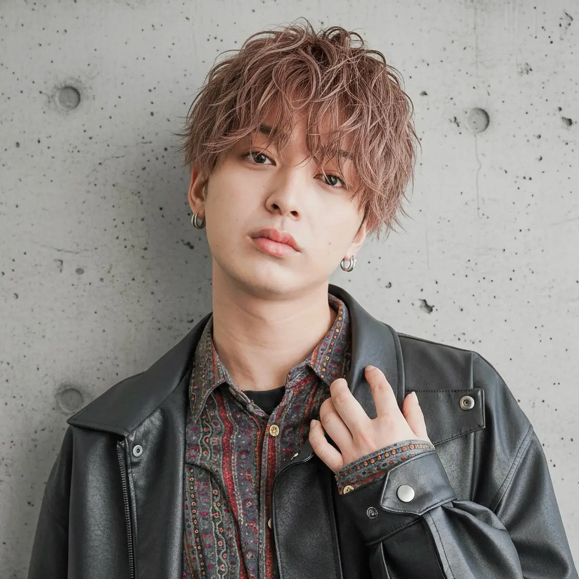 ミディアム パーマ メンズ ミディアムパーマ メンズパーマ メンズツイストパーマ ツイストパーマ 北川 晴花のヘアスタイル