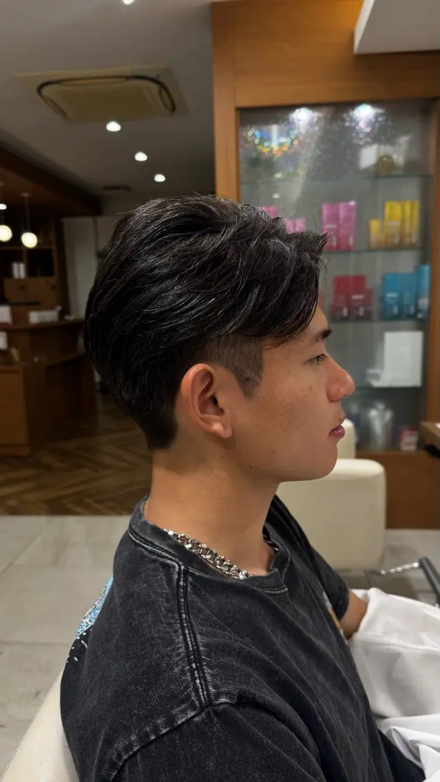 ショート 入沢 空向のヘアスタイル