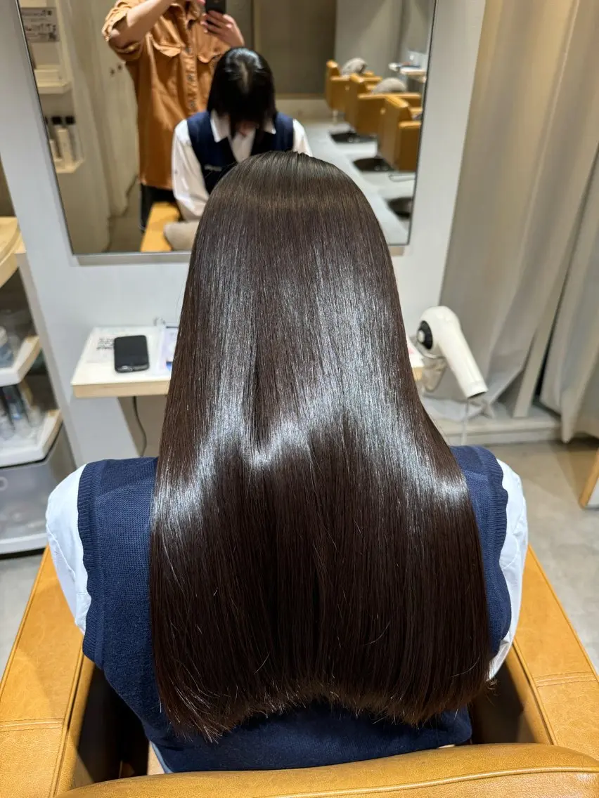 【期間限定❗️】酸性ストレート＋濃密トリートメント✨の写真