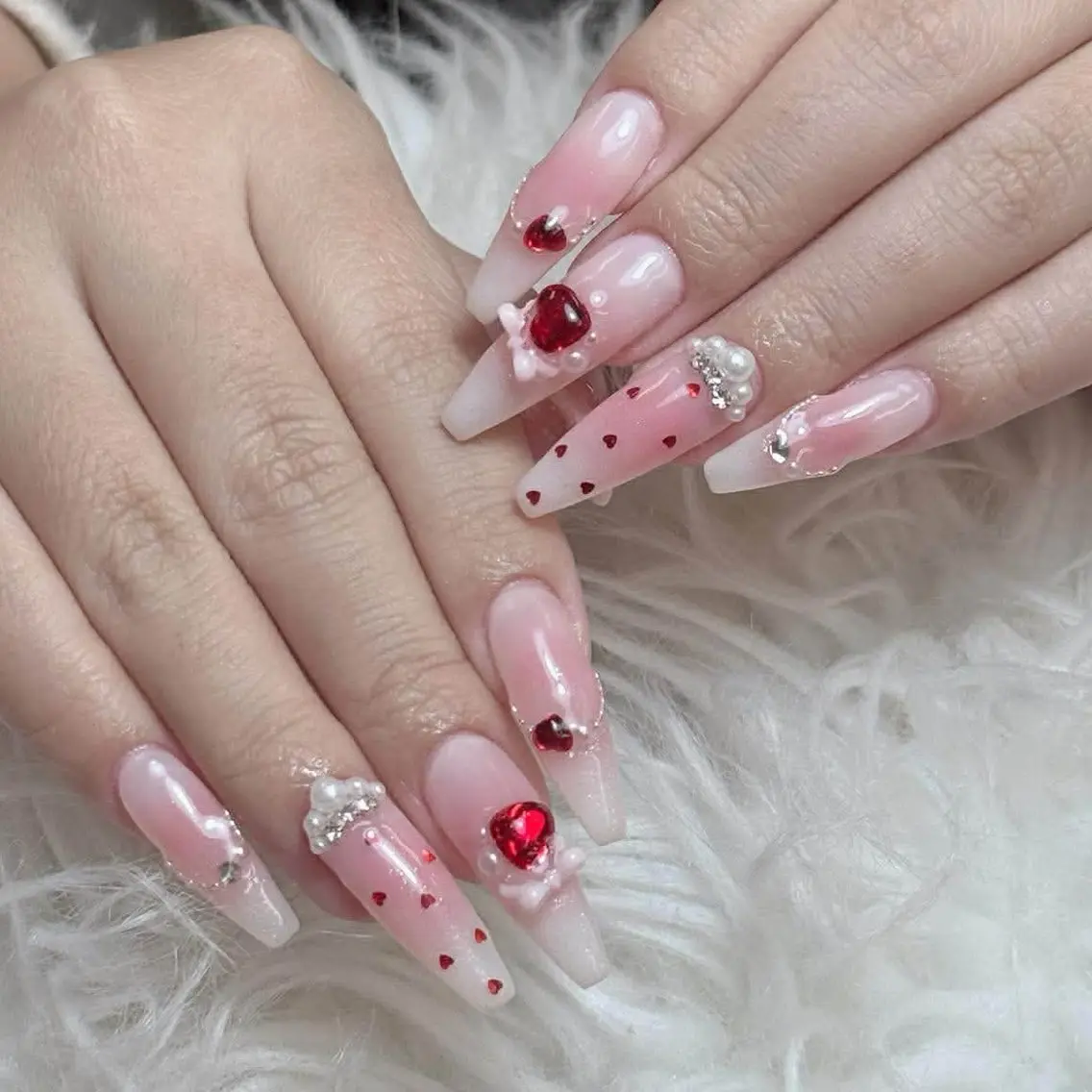 ネイル ハンドネイル ハンドケア Anh Nail 歌舞伎町のネイルデザイン