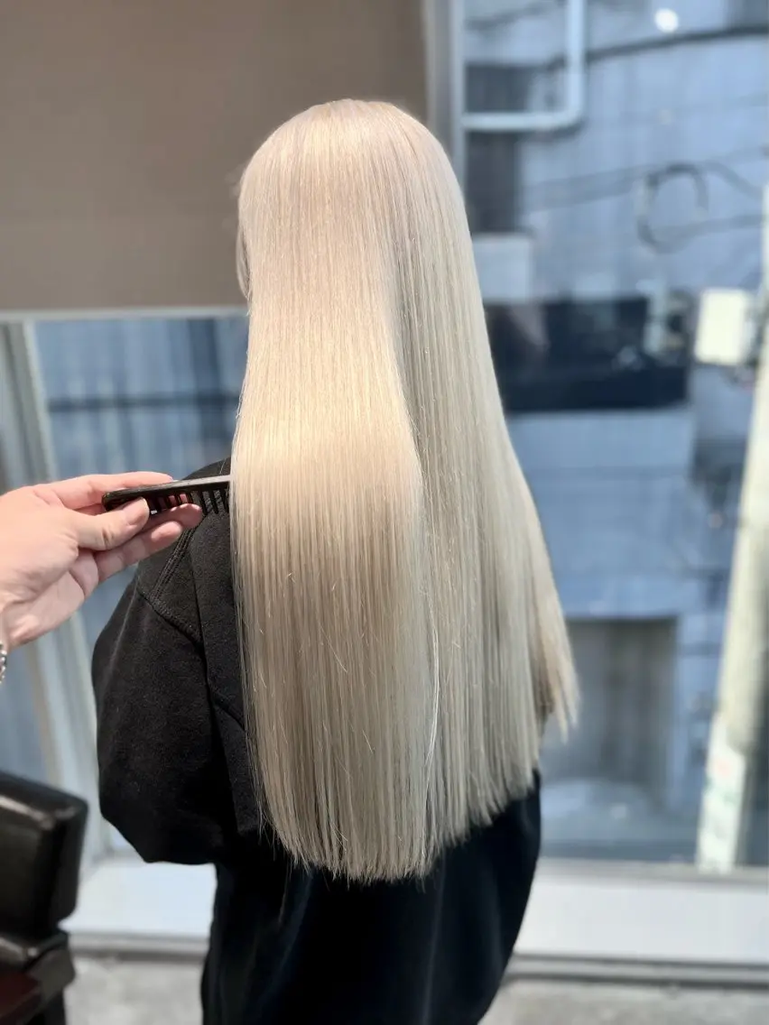 ロング カラー ヘアアレンジ ヘアカラー トリートメント ヘアセット 🌈インナーカラー ‘ショウマ’🌈のヘアスタイル