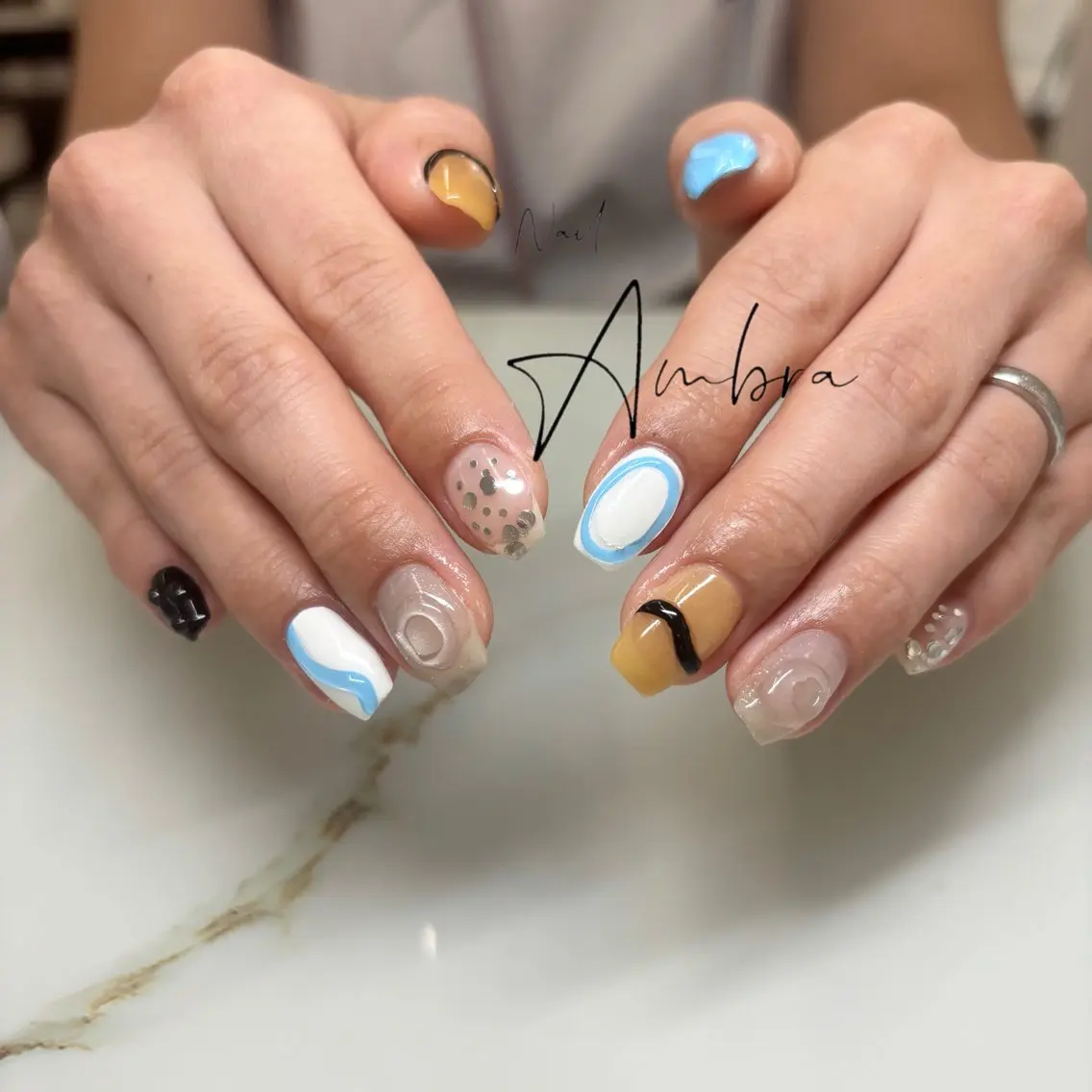 ネイル ニュアンスネイル ハンドネイル Nail Ambra Fusamiのネイルデザイン
