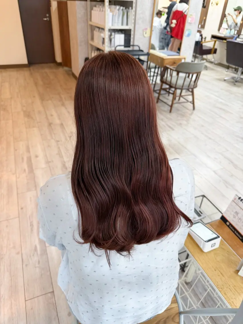 ロング カラー ベージュカラー ピンクカラー ピンクベージュ カット ヘアカラー イワタ マハ/ minim hairのヘアスタイル