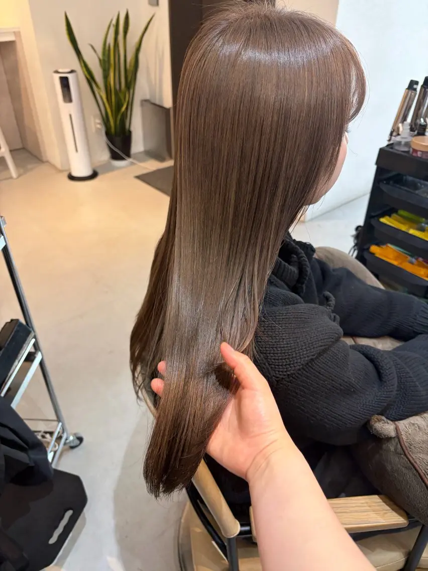 ロング カット ヘアカラー トリートメント ✨色持ちの良い艶 カラー✨蟹江真世のヘアスタイル