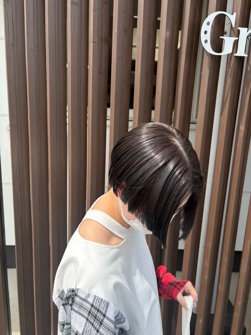 カラー 衛藤 澄玲のヘアスタイル
