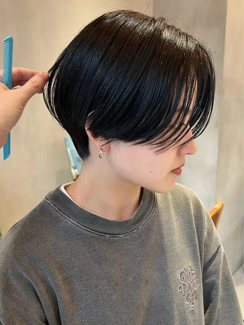 ショート 三浦 れいやのヘアスタイル