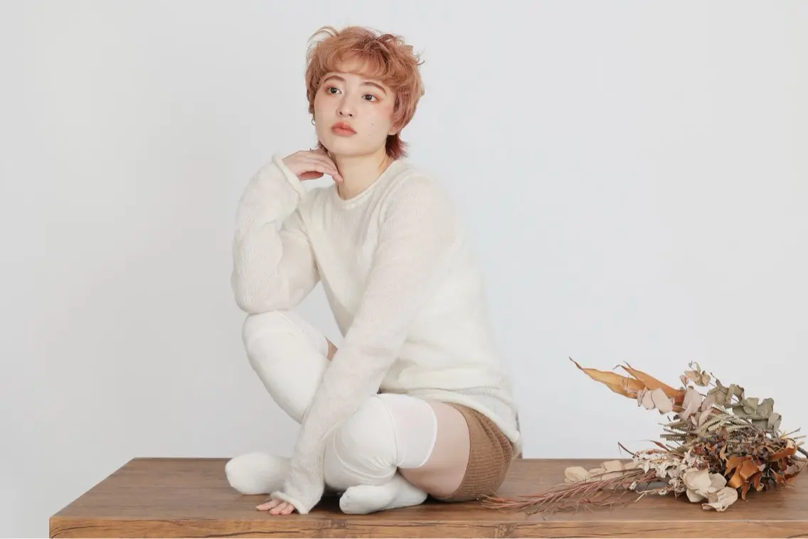 ミディアム カット ヘアカラー Lino by hoNuaのヘアスタイル