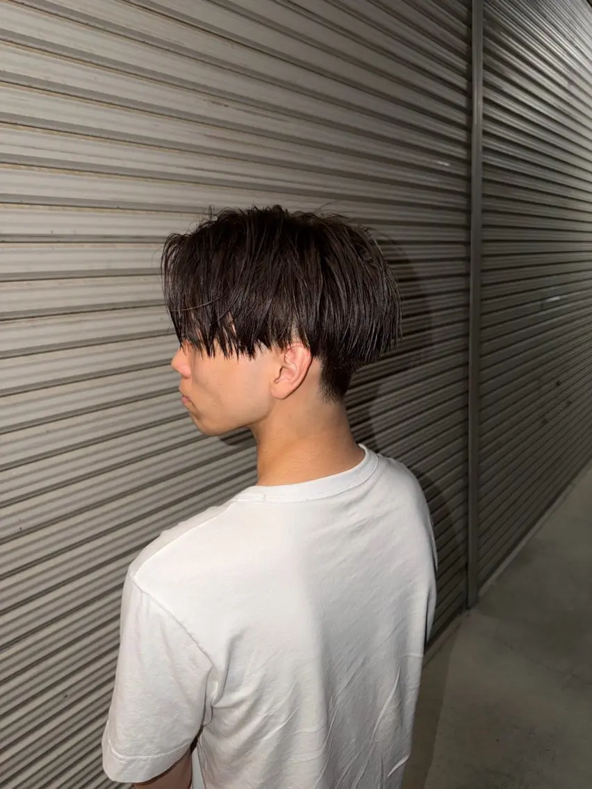 カラー メンズ ヘアカラー トリートメント 艶カラー×デザイン カラー特化/値賀大樹のヘアスタイル