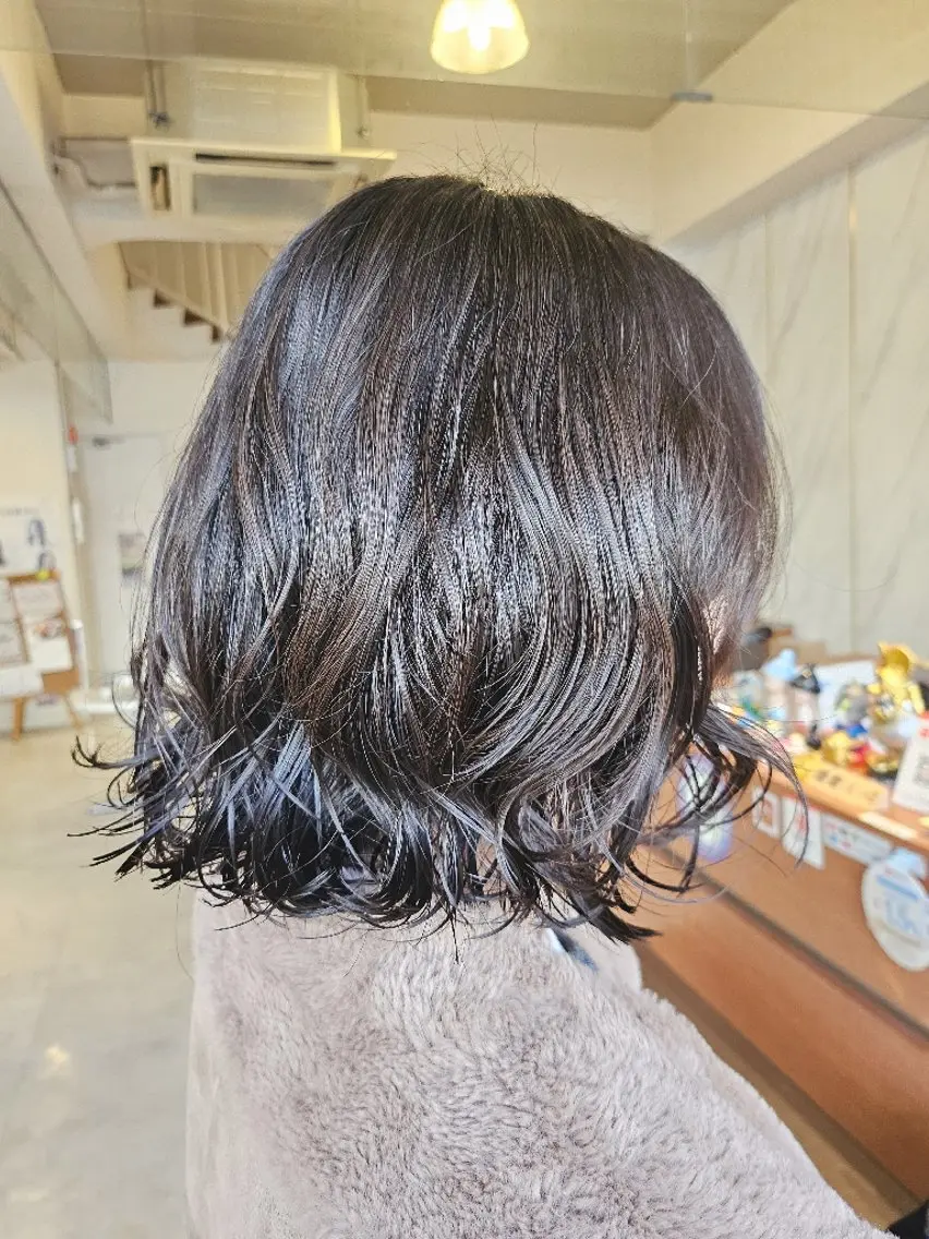 ショート カット パーマ 岡田 奈々のヘアスタイル