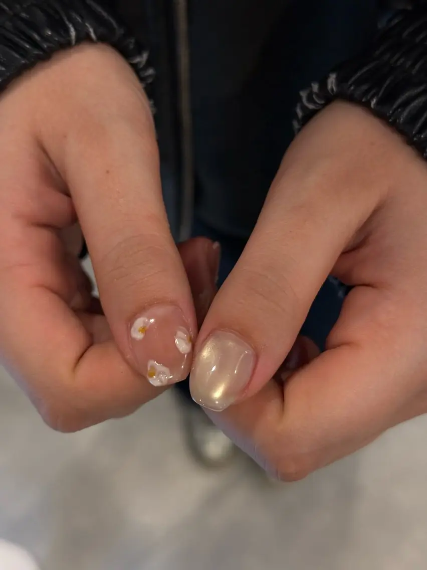 ネイル フラワーネイル ニュアンスネイル ハンドネイル nr. nayuのネイルデザイン