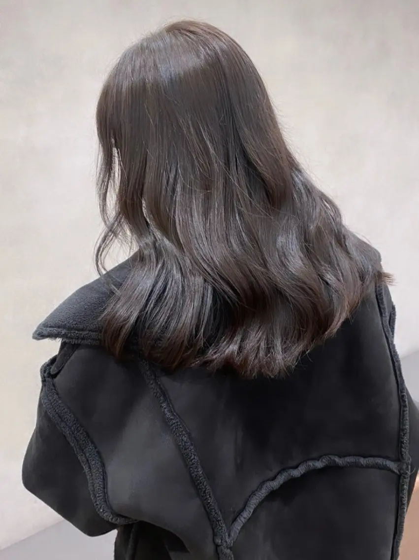 ロング 秋元 利央のヘアスタイル