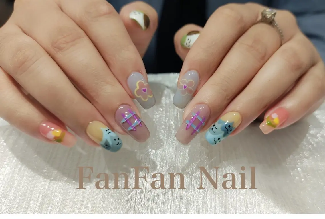 ネイル FanFan 長さ出し専門のネイルデザイン