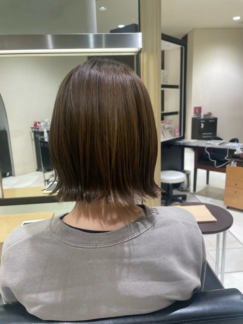 ミディアム カラー 大川 美優のヘアスタイル