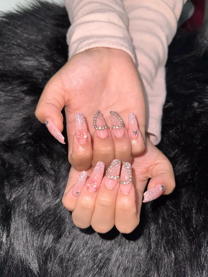 ネイル ハンドネイル Destiny Nailsのネイルデザイン