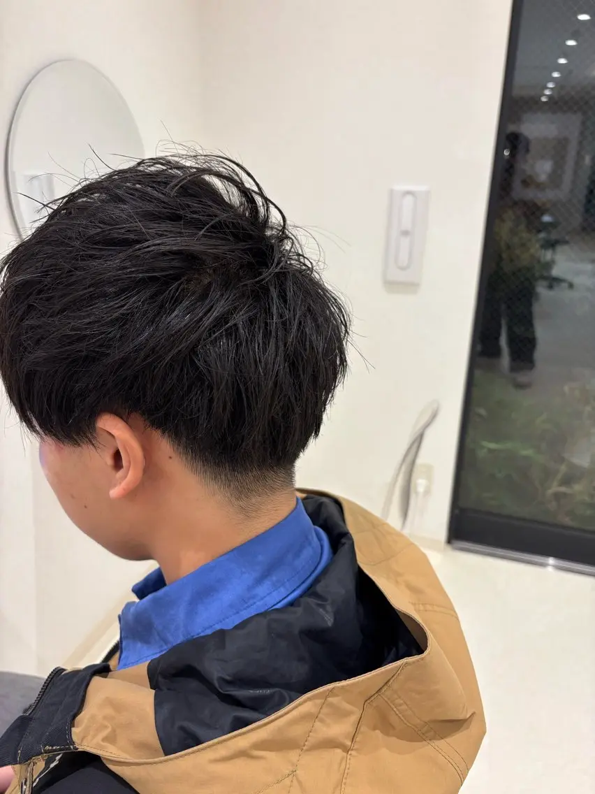 ショート カット イシカワ ユウタのヘアスタイル