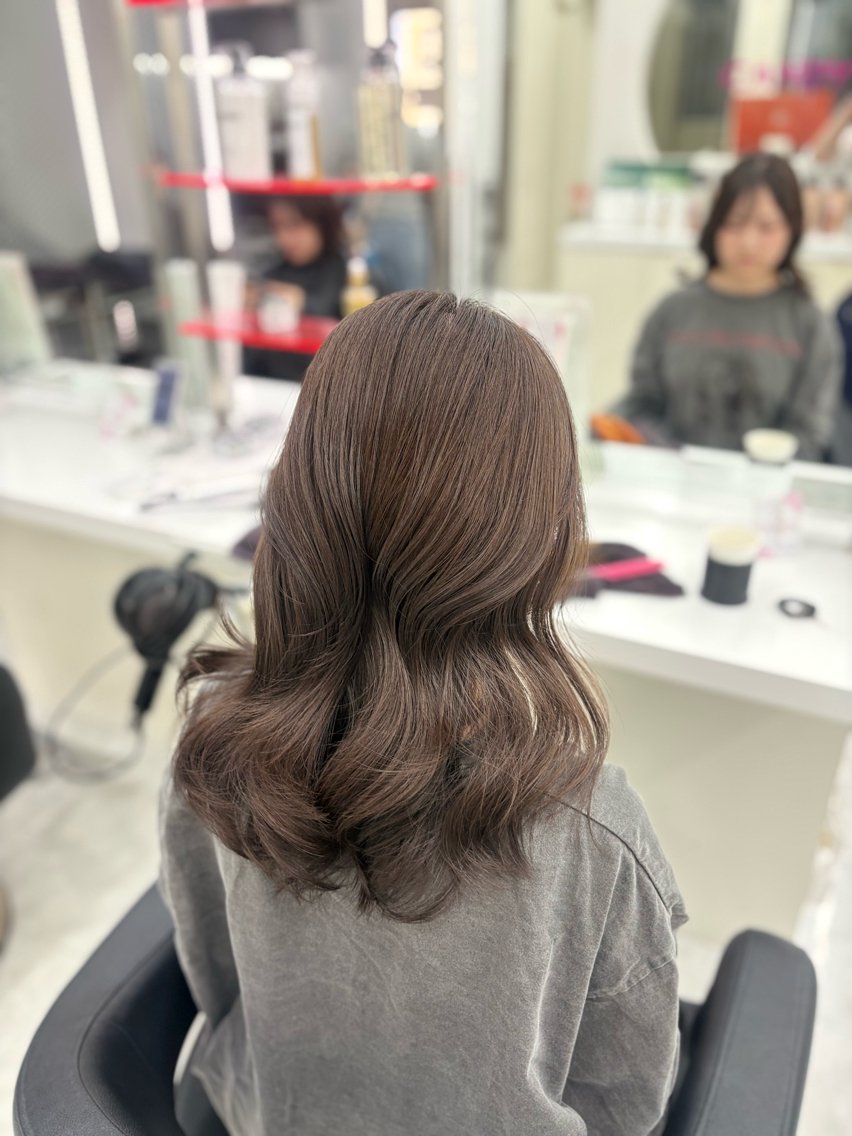 ロング カラー 韓国ヘア/透明感 カラー🎀RUNAのヘアスタイル