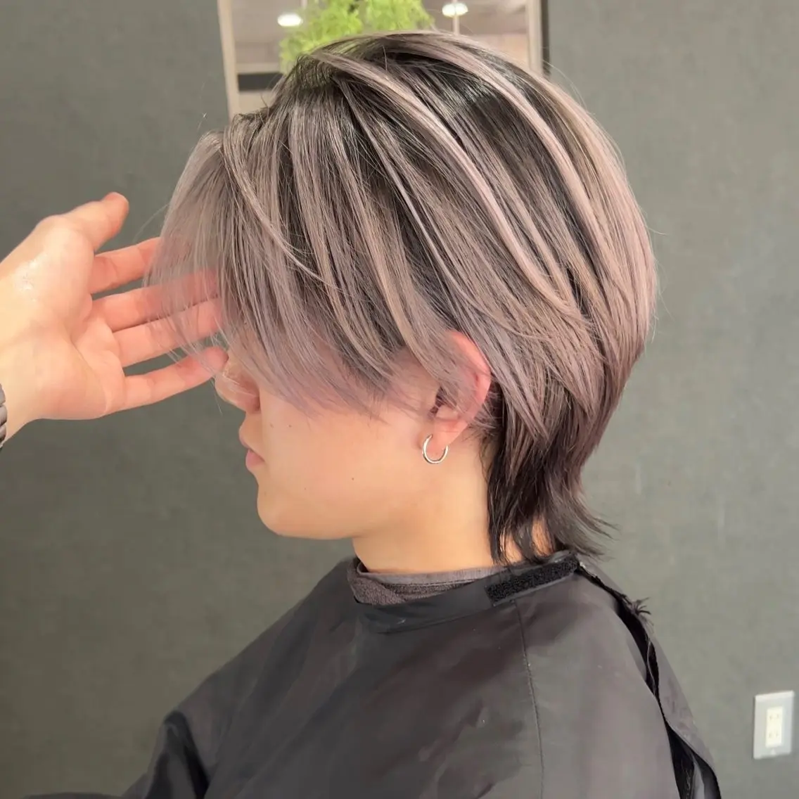 ショート レイヤーカット メンズ縮毛矯正 🎖アジマ リョオのヘアスタイル