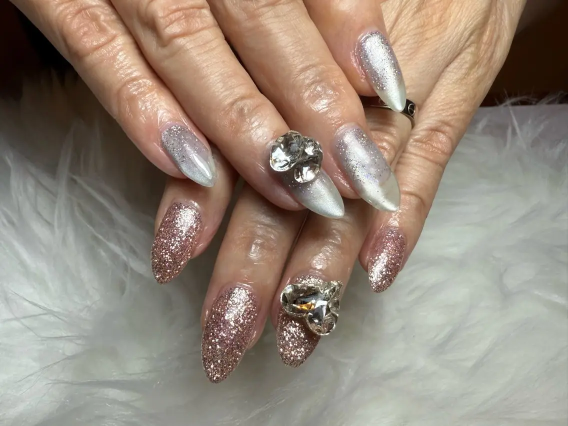 セミロング shandy nailのネイルデザイン